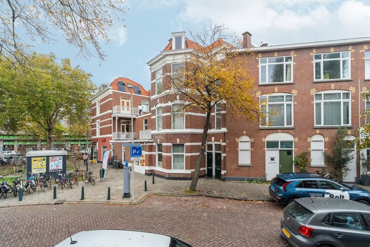 Rozenburgstraat 4A en 's-Gravenhage foto