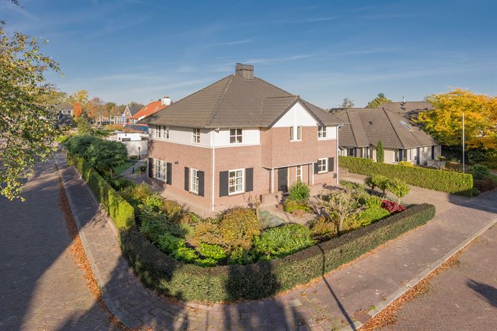 Rozengaarde 42 in Leusden Foto
