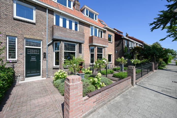 Rozenlaan 11 en Vlaardingen foto
