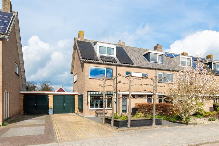 Rozenstraat 39 in Noord-Scharwoude Foto