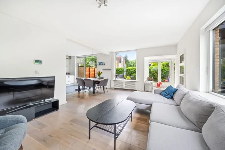 Rozentuin 106 Voorburg thumbnail 5