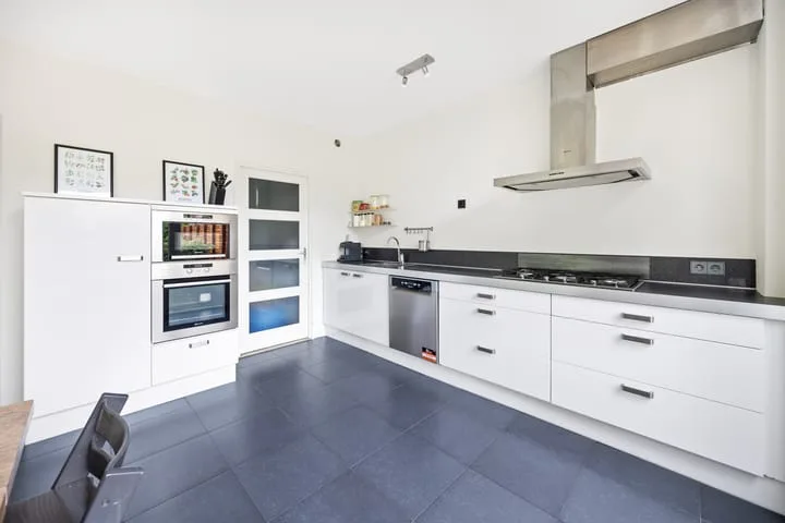 Rozentuin 106 Voorburg thumbnail 9