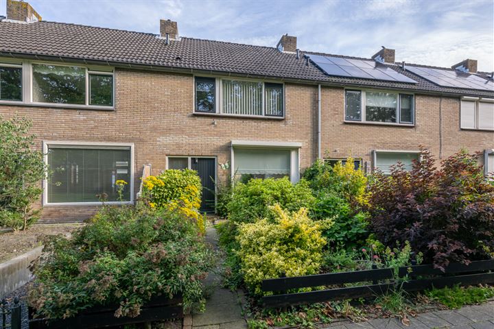 Rubensplein 54 in Middelharnis foto