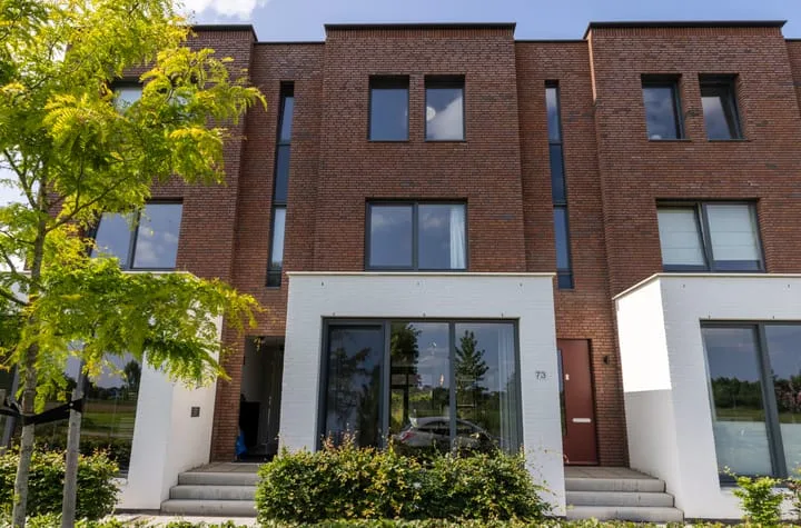 Rumbastraat 73 en Apeldoorn