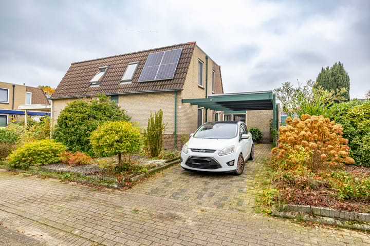 Ruskenstukken 19 en Eelde foto