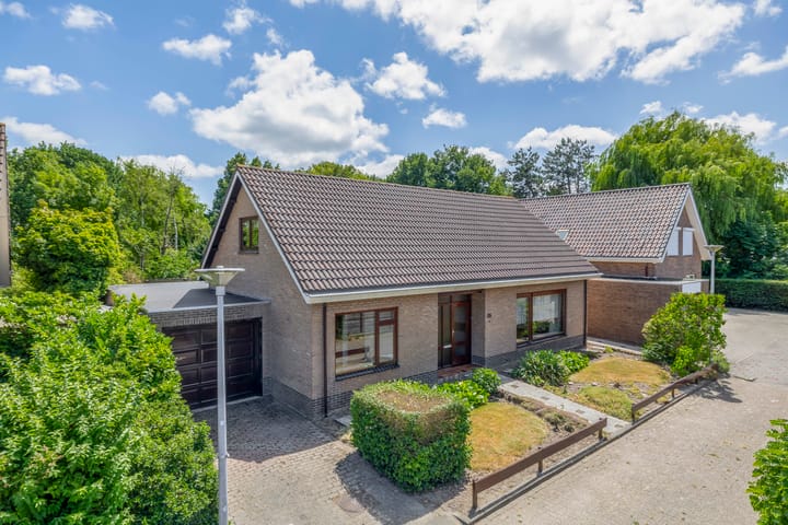 Rustburg 26 en Ouddorp foto