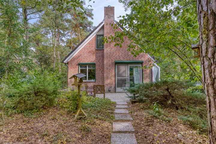 Ruurloseweg 30V-49 en Zelhem foto