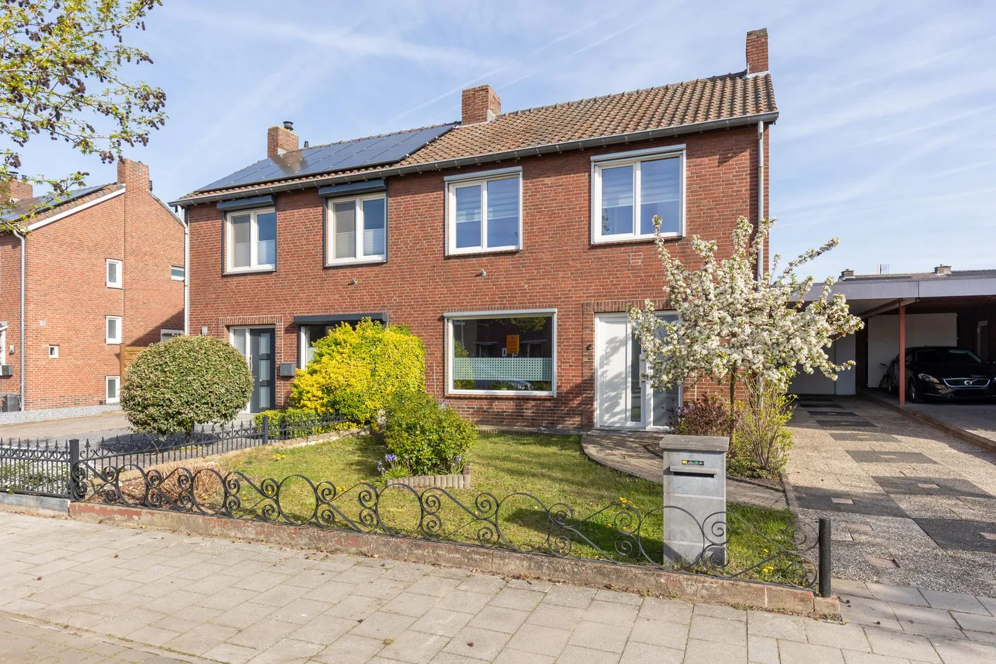 Ruys de Beerenbroucklaan 35 in Urmond
