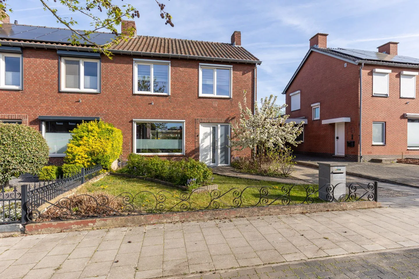 Ruys de Beerenbroucklaan 35 Urmond foto 3