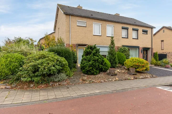 Ruys de Beerenbroucklaan 82 Urmond
