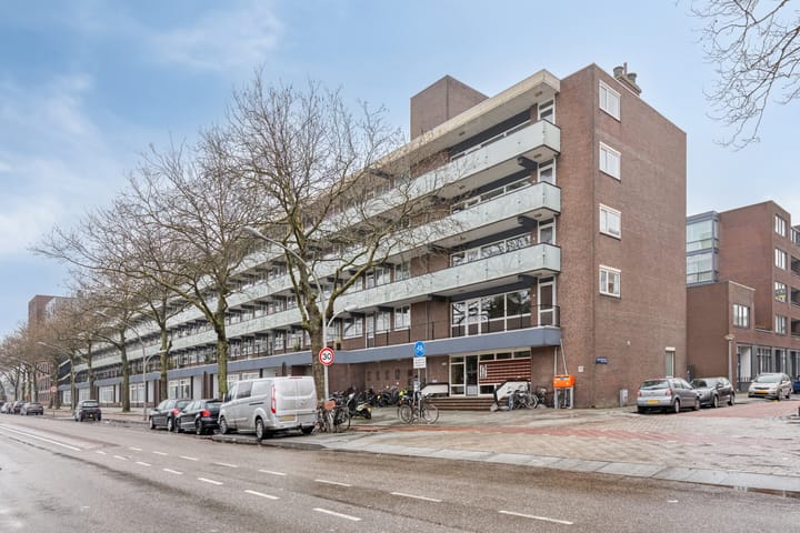 Ruys de Beerenbrouckstraat 69 in Amsterdam