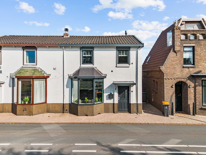 's-Gravendamseweg 8 in Voorhout photo