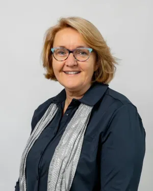 Foto van S.M. (Silvia) Viejou