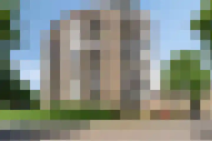Salviabeemd 33 C Maastricht thumbnail 40