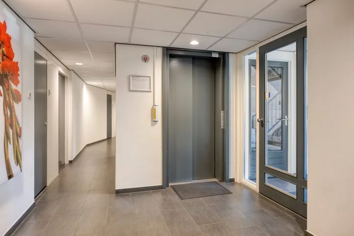 Salviabeemd 35 B Maastricht thumbnail 8