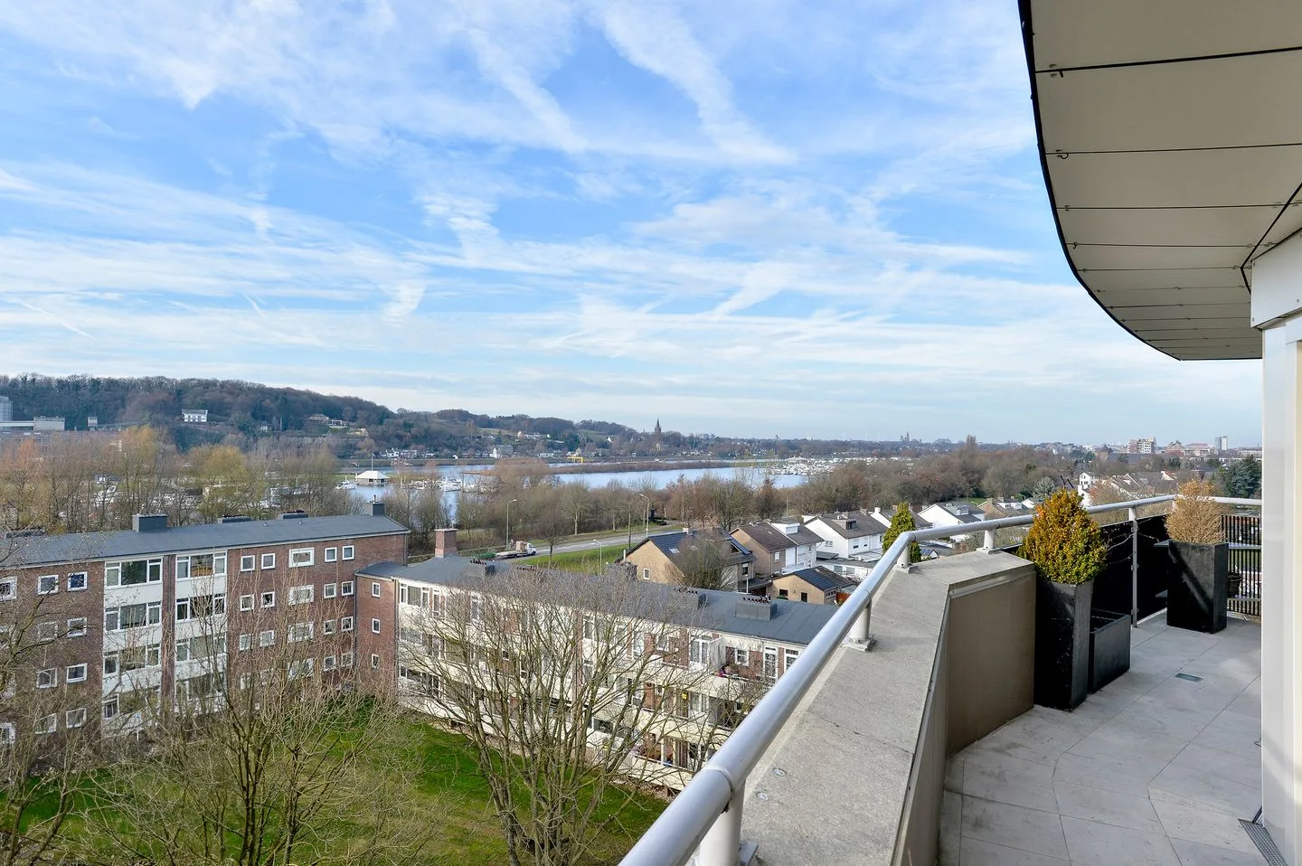 Salviabeemd 39 D Maastricht thumbnail 24