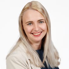 Photo of Samantha Bos