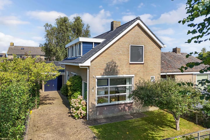 Sânpaed 3 in Weidum Foto