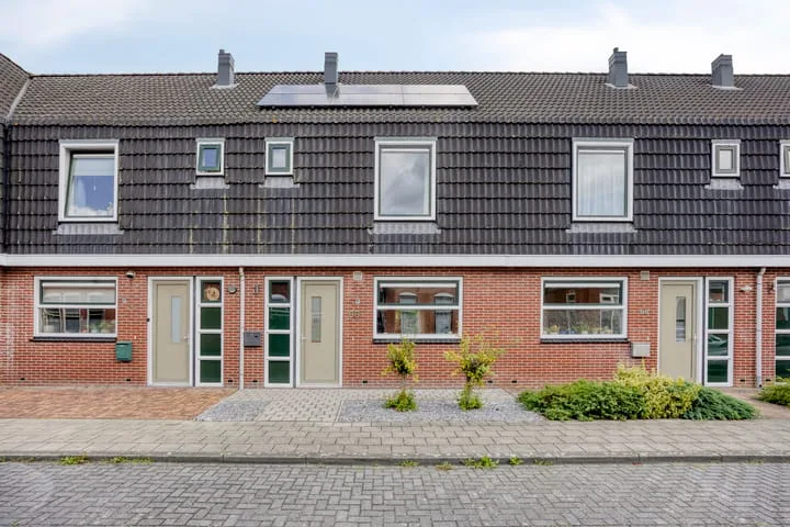 Sarastraat 66 Veendam