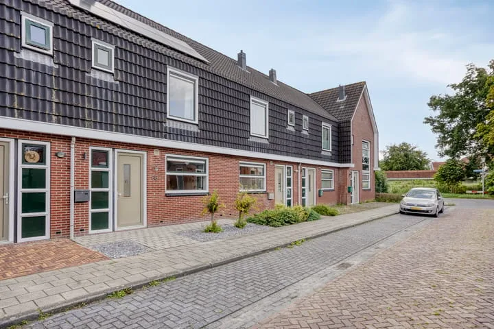 Sarastraat 66 Veendam foto 3
