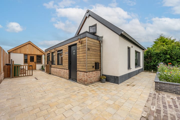 Sasputsestraat 28 in Schoondijke Foto