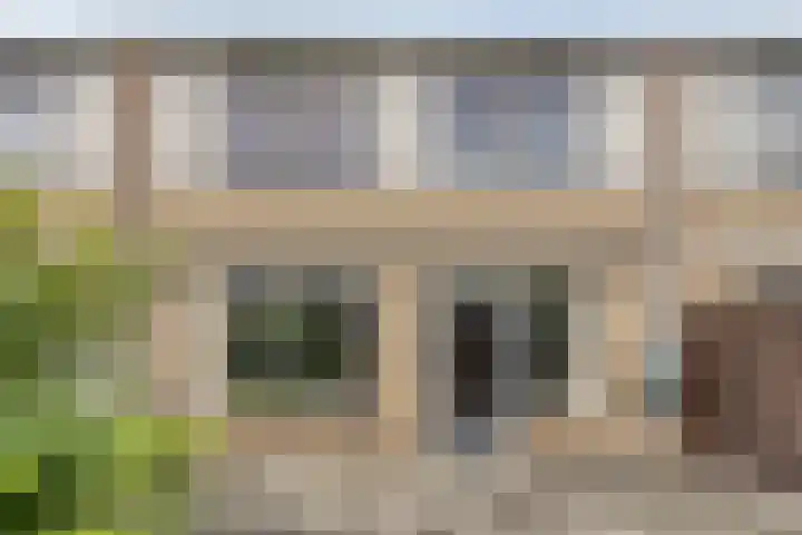 Saturnus 40 Aalten thumbnail 40
