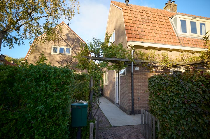 Saturnusstraat 28 in Amsterdam foto