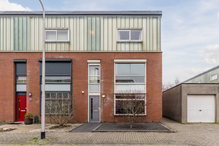 Schaarsbergenstraat 3 in Tilburg photo