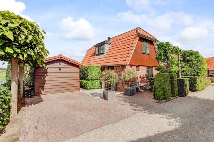 Scheepjesbrug 211 en Meerkerk foto