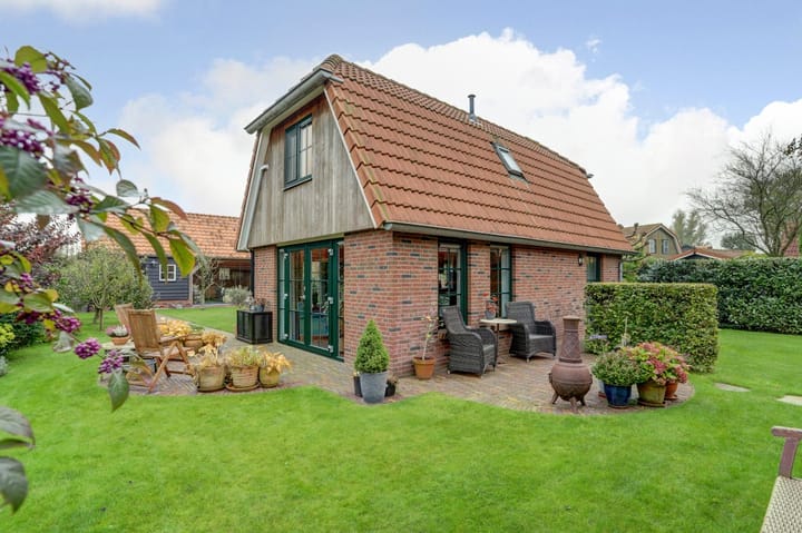 Scheepjesbrug 607 en Meerkerk foto