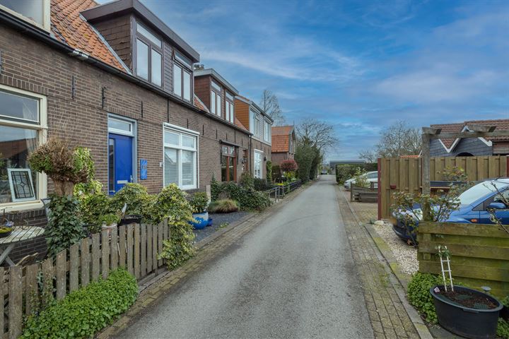 Photo of property Scheepmakersstraat 21, Lekkerkerk