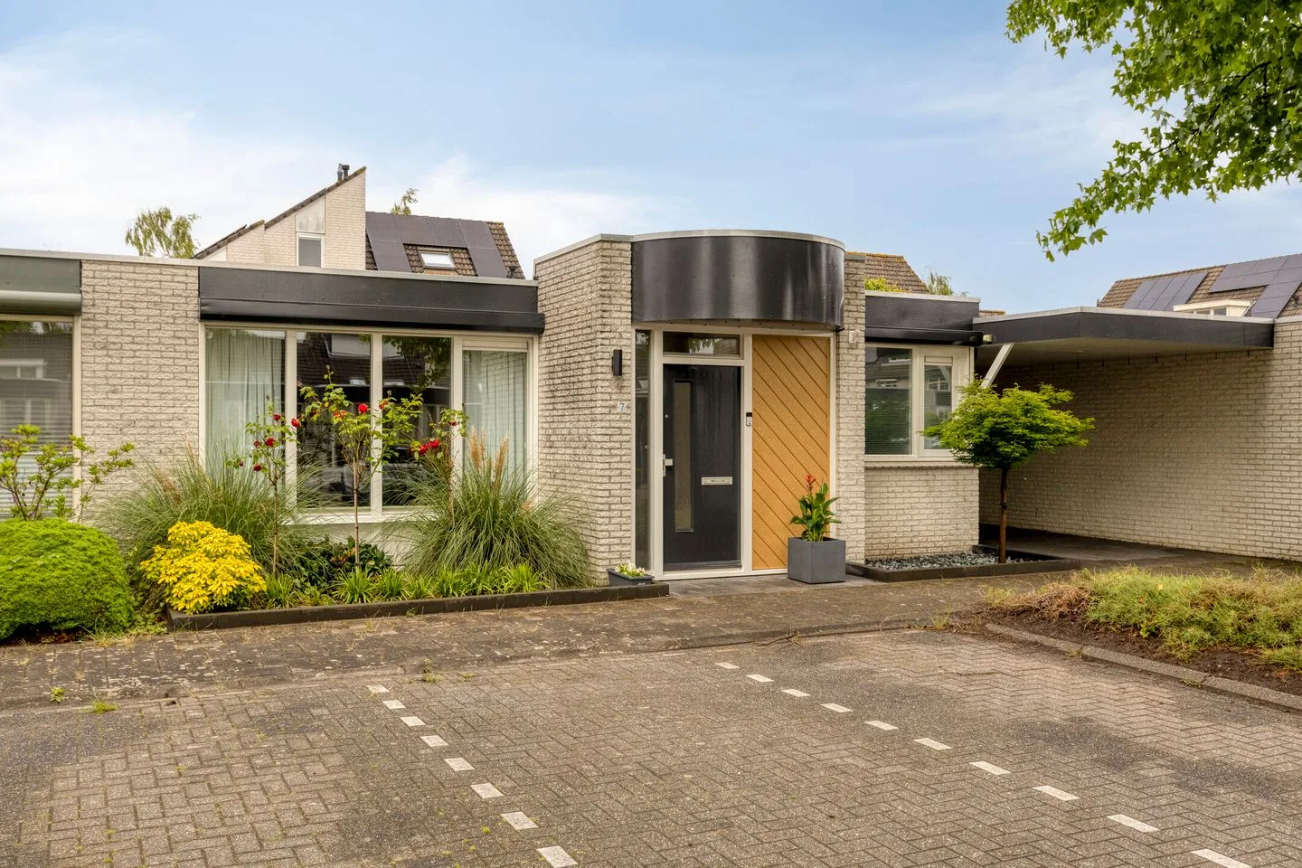 Schepen van Collhof 7 in Nuenen