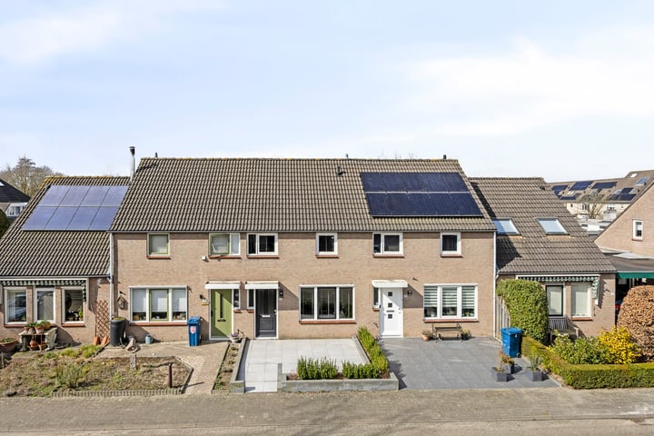 Schepen van Tongelrelaan 16 in Nuenen foto