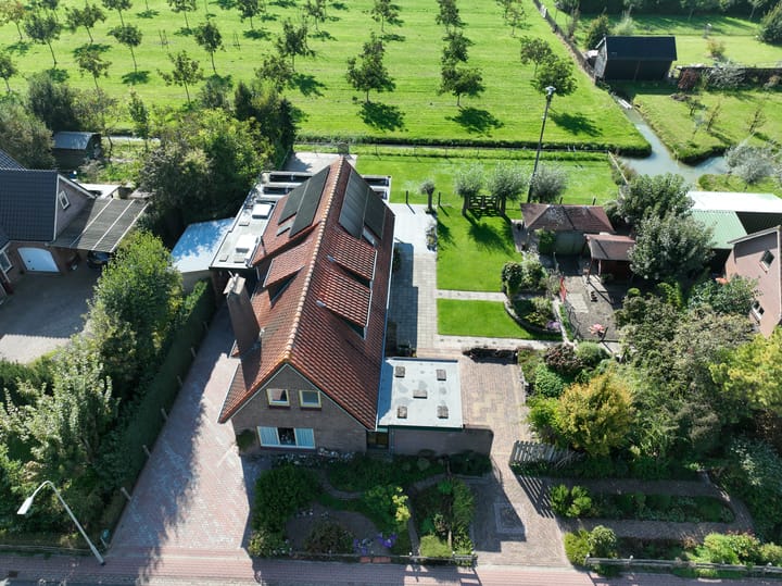 Schepenstraat 10 in Dreumel Foto