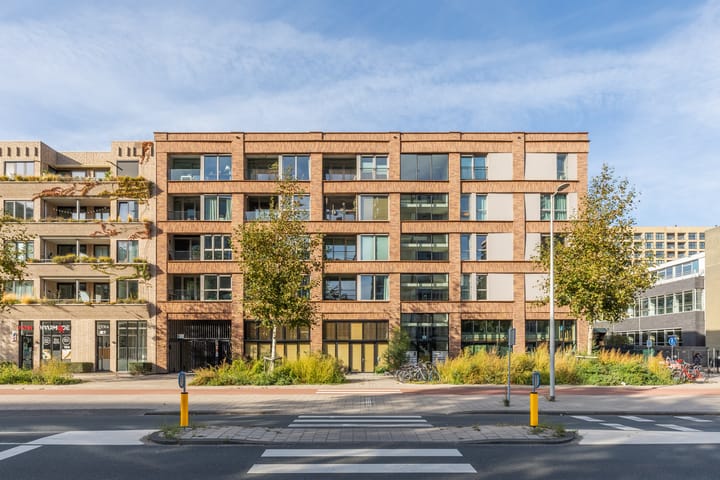 Schipluidenlaan 34 in Amsterdam Foto