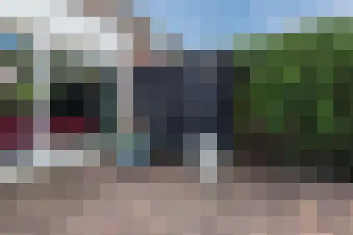 Schoener 43 43 25 Lelystad thumbnail 47