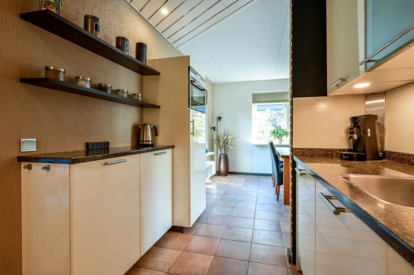 Schoener 44 7 Lelystad thumbnail 17