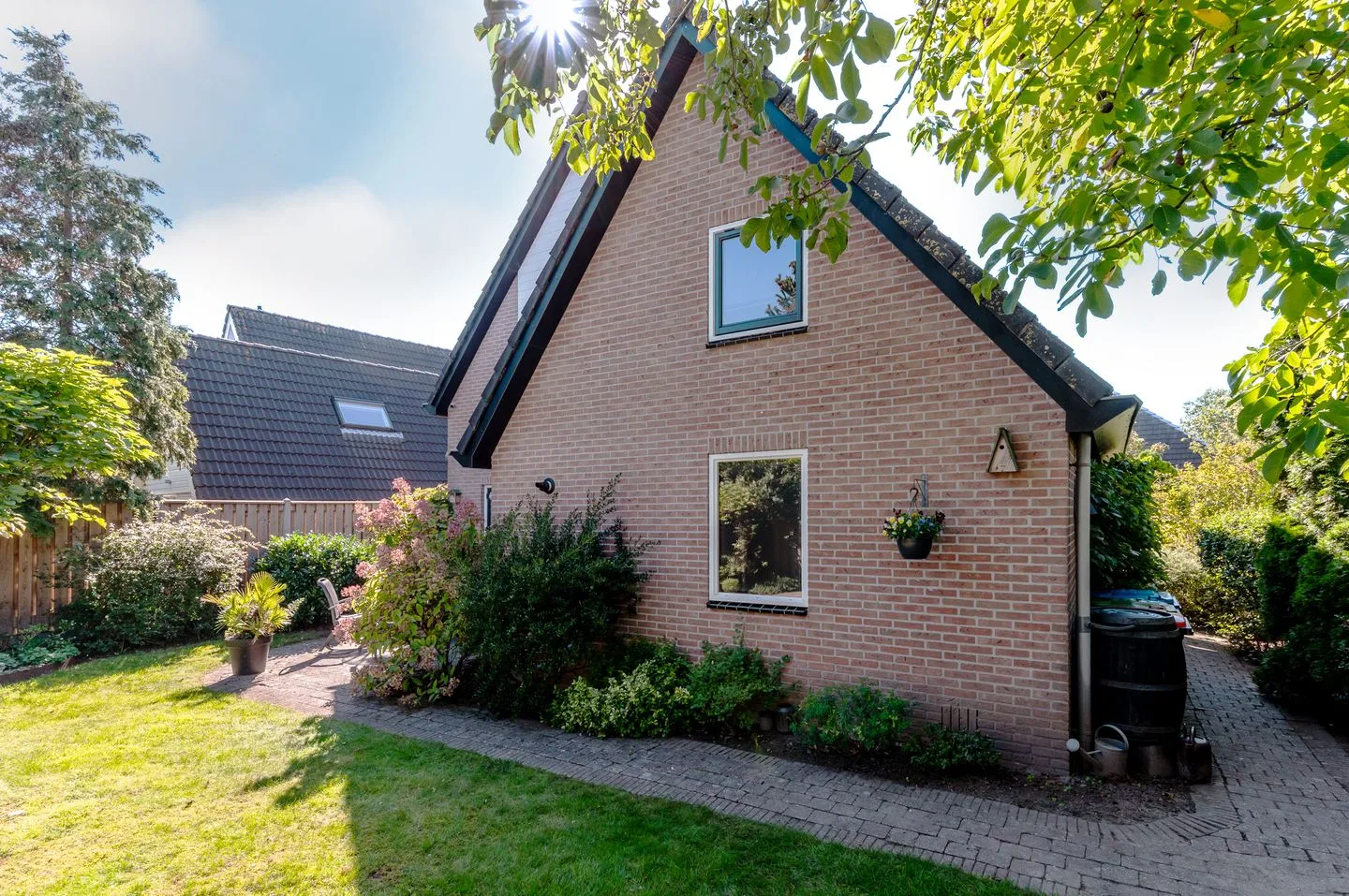 Schoener 44 7 Lelystad thumbnail 46
