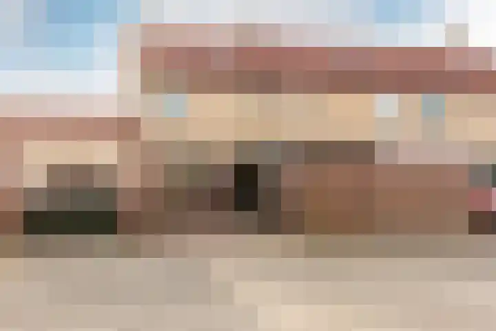 Schoener 49 32 Lelystad thumbnail 34