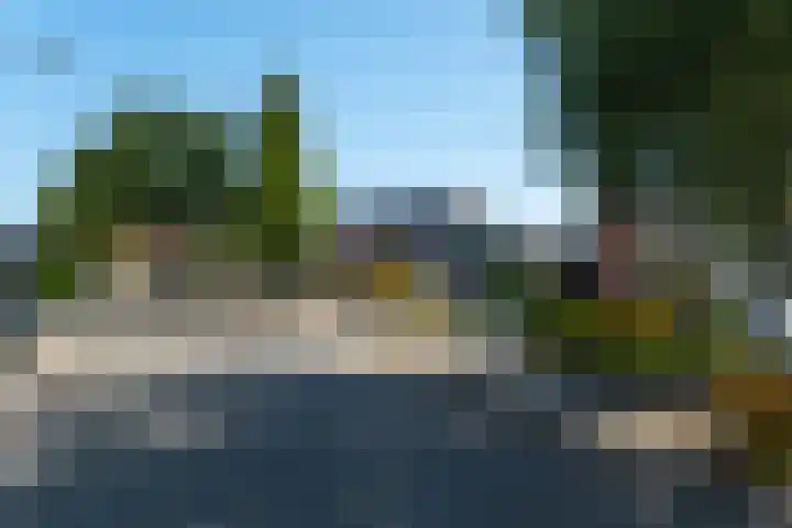 Schoener 8 Franeker thumbnail 6