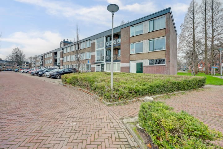 Scholeksterstraat 30 dans Rozenburg photo