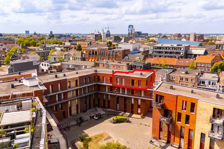 Scholenhof 77 in Nijmegen Foto