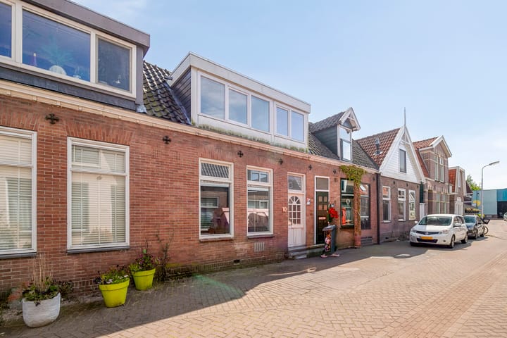 Schoolmeestersstraat 10 in Zaandam Foto