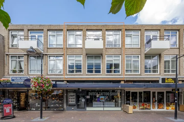 Schoolstraat 24 en Voorschoten
