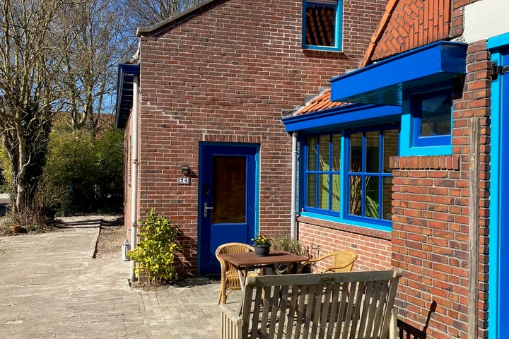 Schoolstraat 24 en Oldehove foto