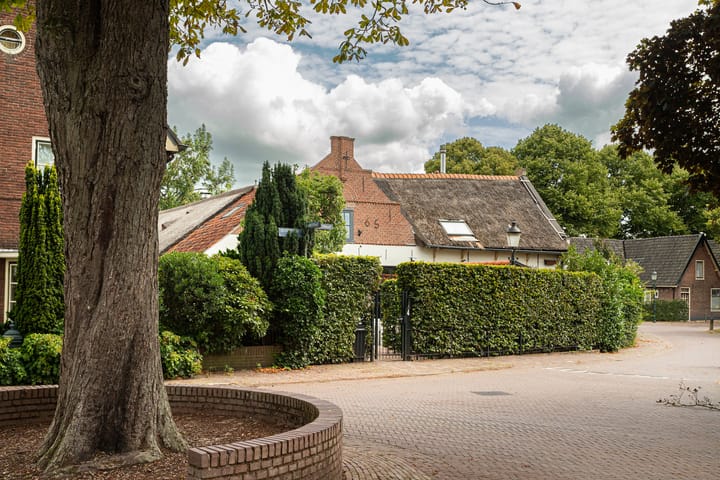 Schoolstraat 4 in Huizen Foto