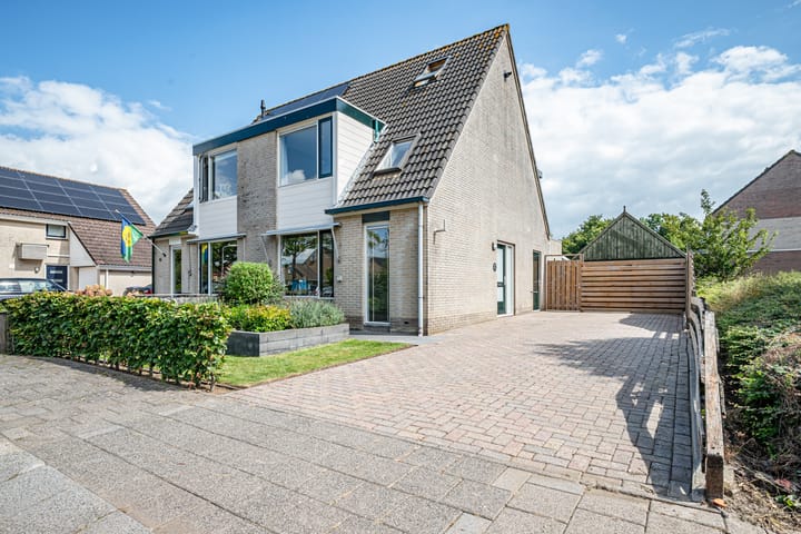 Schoolstraat 43 in Luttelgeest Foto