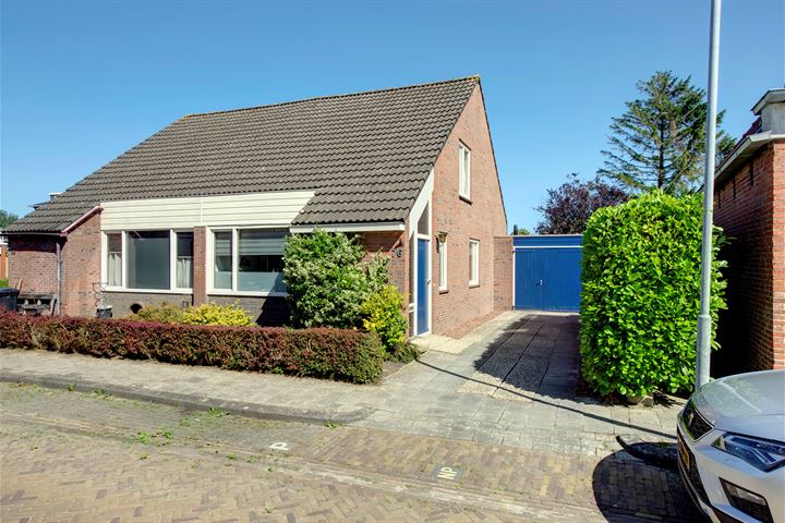 Schoolstraat 76 in Uithuizen foto