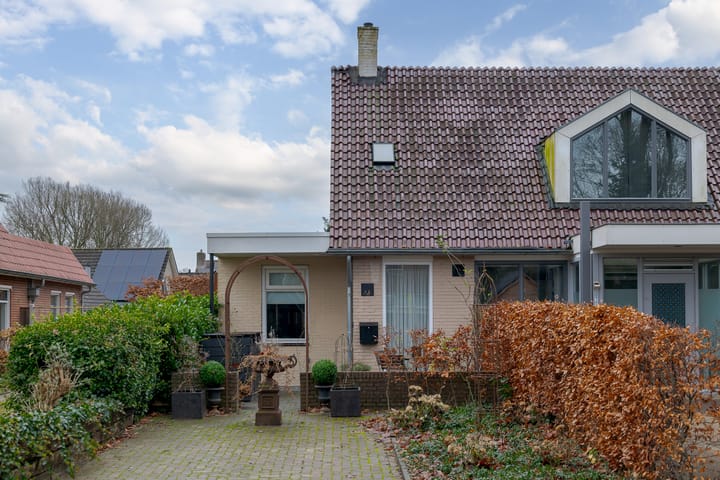 Schoolstraat 7b en Uffelte foto