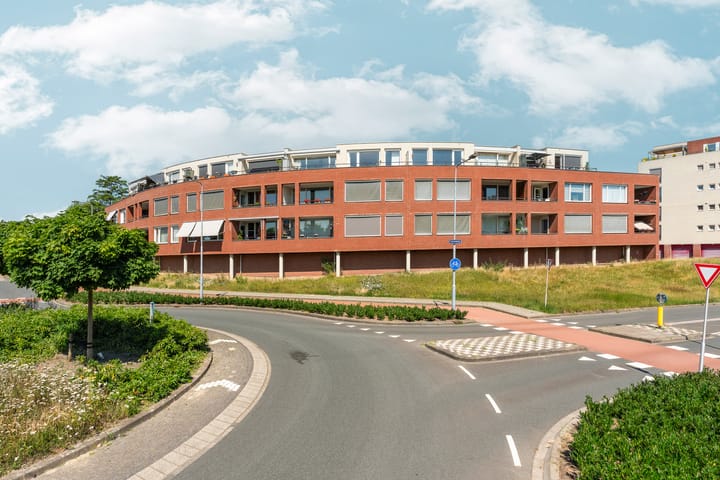 Schout van Raesfeltstraat 51 dans 's-Hertogenbosch photo